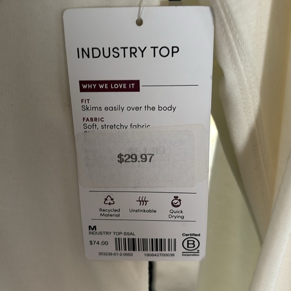 New with Tag! Athleta Cream Top! - Picture 7 of 7
